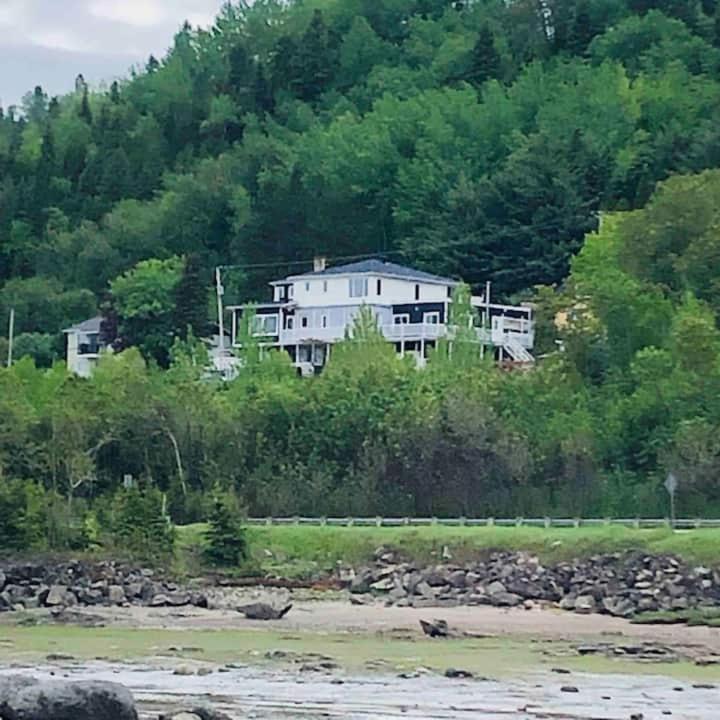 Suite 2 Fleche Du Fjord Vue Saguenay Mont Valin Saint-Fulgence Екстериор снимка